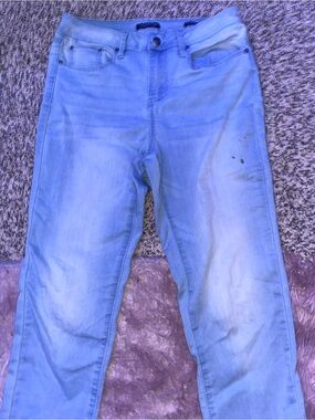 Light Blue Women's Jeans - Classic Slim Fit
